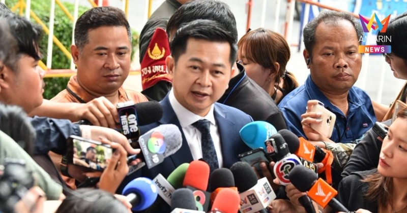 "ทักษิณ" เลี่ยงสื่อส่งทนายตอบ บอกเป็นสิทธิ์ส่วนตัวจะให้สัมภาษณ์หรือไม่