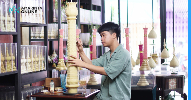 กว่าจะเป็นเทียนขี้ผึ้งโบราณ เครื่องนมัสการไทยที่สืบสานโดยคนรุ่นใหม่