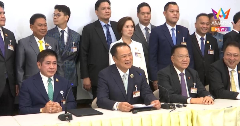"อนุทิน" นำ 146 สส.แถลงตั้งรัฐบาล รับเงื่อนไข 5 ข้อปชน. ยุบสภา4เดือน