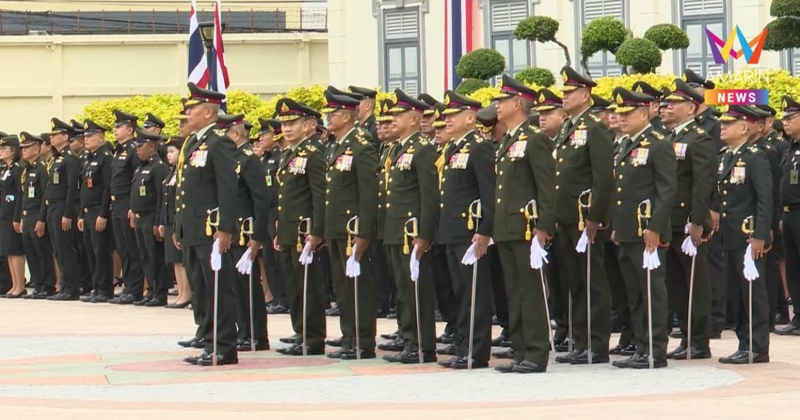 กองบัญชาการกองทัพบก จัดกิจกรรมพิธีเคารพธงชาติ น้อมรำลึกถึง รัชกาลที่ 6