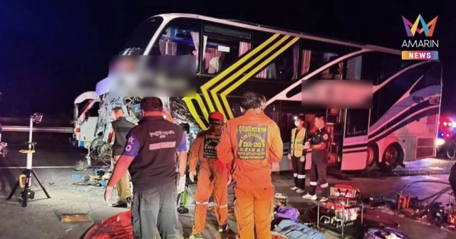 สลด! อุบัติเหตุ รถทัวร์โดยสาร พุ่งชนท้ายรถพ่วงบรรทุกปูน ดับ 2 ราย