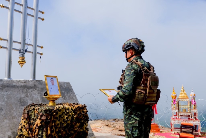 "ผู้พันภูมะเขือ" จัดพิธีรำลึกครบรอบ 100 วัน "ส.ท.ต่อพงษ์ พันดวง"