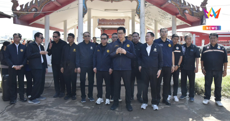 สำนักงานสลากฯ ร่วมมอบถุงยังชีพให้กำลังใจผู้ประสบภัยน้ำท่วม ตำบลบางตะไนย์ จังหวัดนนทบุรี