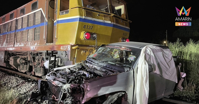 ดวงถึงฆาต! ม้าเหล็กขยี้ นักดนตรีโคราชดับคารถหลังควบกระบะฝ่าทางรถไฟ