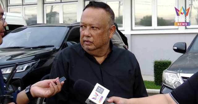 นายกฯแป้น อึกอัก เดินวนหนีสื่อฯ งดตอบคำถาม ยัน ปัญหาต้องแก้ต่อให้เสร็จ