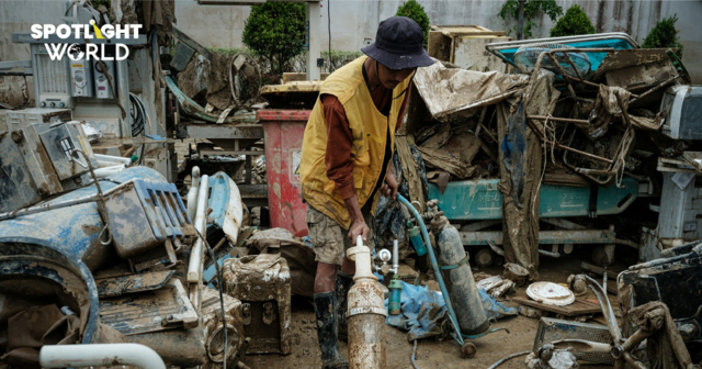 ชาวอินโดฯ โวยรัฐทำอะไรอยู่ น้ำ-ไฟยังไม่มา หลังน้ำท่วมตั้งแต่พ.ย.