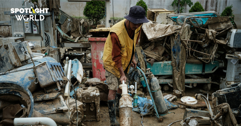 ชาวอินโดฯ โวยรัฐทำอะไรอยู่ น้ำ-ไฟยังไม่มา หลังน้ำท่วมตั้งแต่พ.ย.