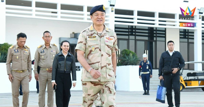 นายกฯ บิน 3 จังหวัดอีสานใต้ ปฏิบัติภารกิจติดตามสถานการณ์ชายแดนไทย-เขมร