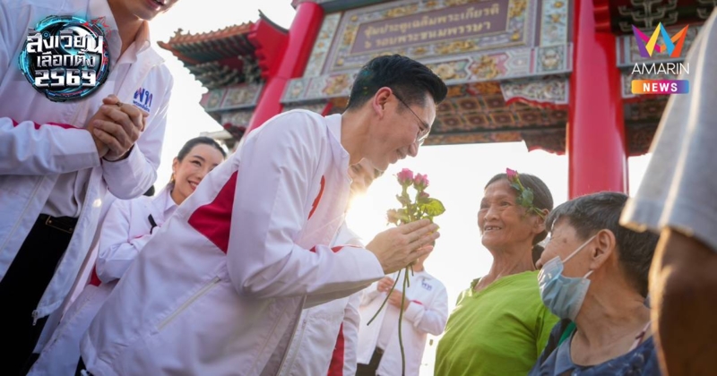 เยาวราชแทบแตก!  2 แคนดิเดตเพื่อไทยนำทีมกราบนมัสการ สมเด็จพระพุฒาจารย์