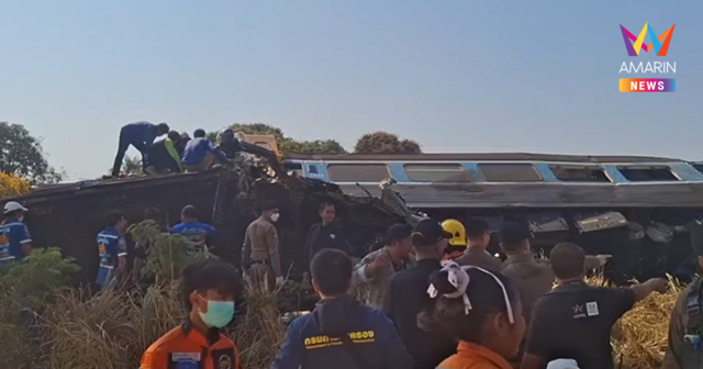 เฉียดตาย! ผู้โดยสารเล่านาทีเครนยักษ์หล่นทับหลังคารถไฟ ก่อนกระเด็นตกราง