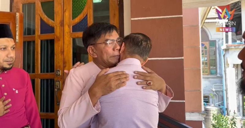 ชาวบ้านมาเยี่ยมให้กำลังใจ "กมลศักดิ์ ลีวาเมาะ" สส.นราธิวาส ไม่ขาดสาย