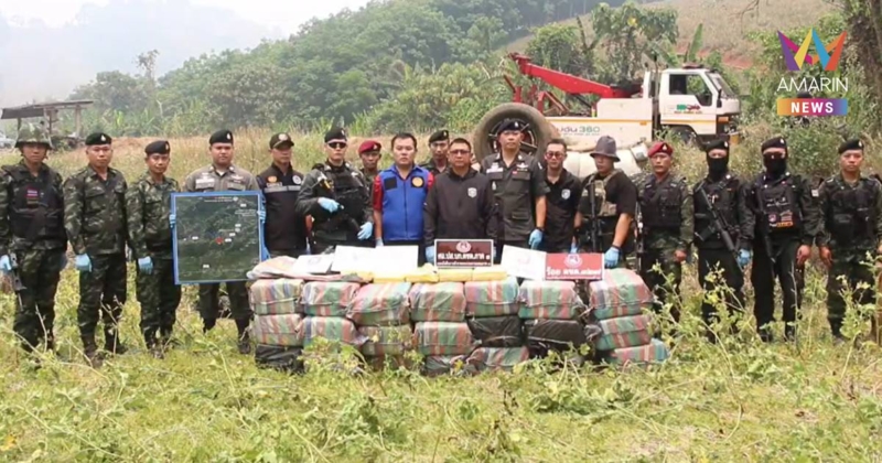 ระทึก! ตชด.ไล่ล่าแก๊งขนยา คนร้ายยิงเปิดทางหลบหนีไป ยึดยาบ้า 4.3 ล.เม็ด