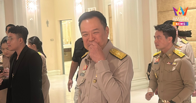 นายกฯ ทำท่ารูดซิปปาก เลี่ยงตอบสื่อ ถามปม PM2.5 บอก 