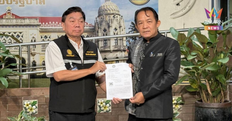 "ศรีสุวรรณ" บุกทำเนียบ ทวงภาษี "ทักษิณ" 1.76 หมื่นล้าน