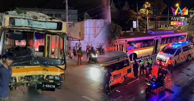 รถเมล์หักหลบแท็กซี่พุ่งเสยตอม่อรถไฟฟ้า เจ็บ 2 ราย