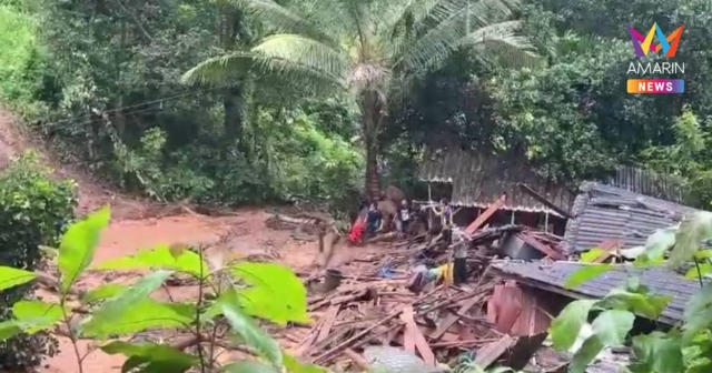 นาทีชีวิต! ดินโคลนถล่มทับบ้าน บาดเจ็บยกครัว 5 ราย