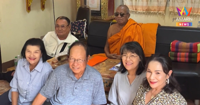 พุทธศาสนิกชนหลั่งไหลให้กำลังใจเจ้าอาวาสวัดป่าฯ วอน “ป้าดา” หยุดเถอะ!