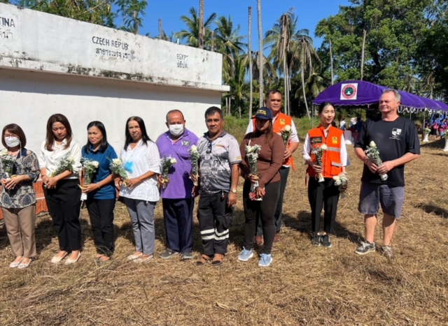 รำลึกสึนามิ 20 ปี! ซัดถล่มชายฝั่งอันดามันที่หาดป่าตองและสุสานไม้ขาว