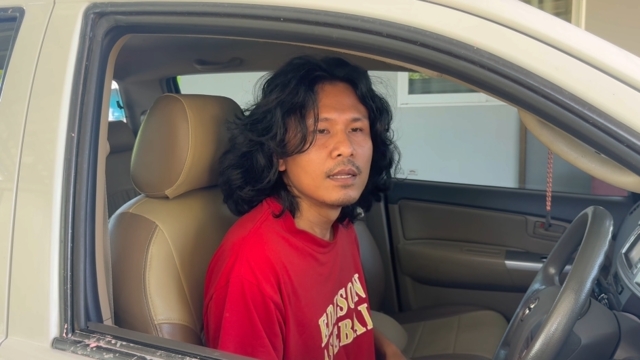 พ่อค้ารองเท้าโวย!ตร.ล้อมจับยา แต่ไม่เจอ ไร้คำขอโทษ
