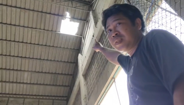 สลดรับวันแรงงาน!ซ่อมหลังคาเปิดพลาดเหยียบกระเบื้องทะลุล่วงดับ