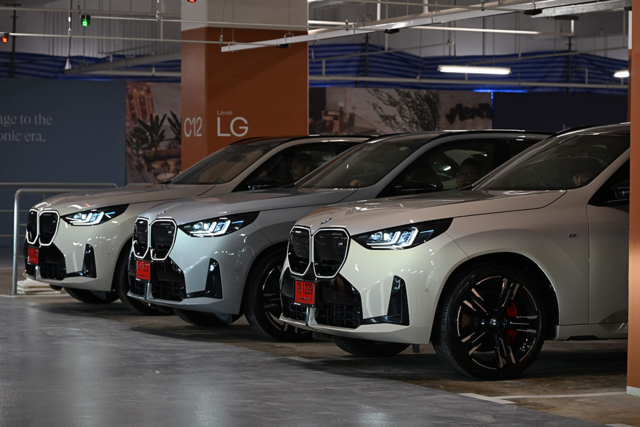 BMW X3 M50 xDrive และ BMW X3 20d xDrive M Sport Pro