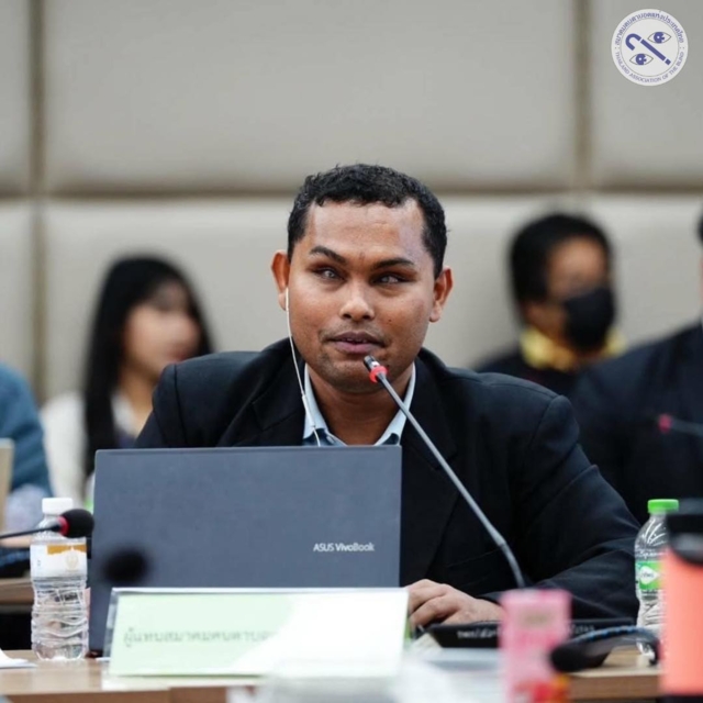 สุนทร สุขชา ฝ่ายกฎหมายสมาคมสภาคนพิการทุกประเภทแห่งประเทศไทย และกรรมการบริหารสมาคมคนตาบอดแห่งประเทศไทย ขอบคุณภาพจากสมาคมคนตาบอดแห่งประเทศไทย