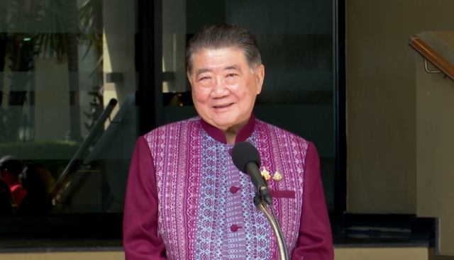 “ภูมิธรรม” ยัน “นายกฯ-อนุทิน” ไม่มีคุยเรื่องปรับครม. มั่นใจไม่มีปัญหา