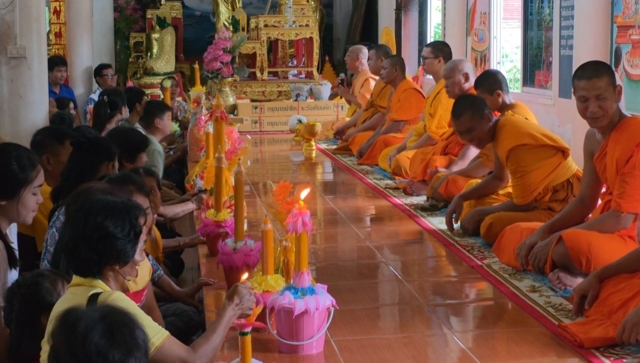 พระมหาราชันย์ แจงเงิน สีกากอล์ฟ 29,999 บาท โอนมาทำบุญน้ำท่วม