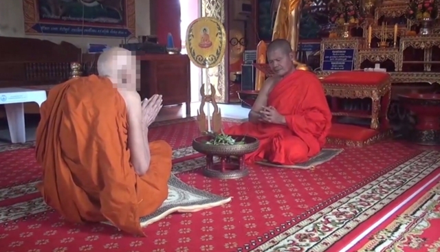 ชาวบ้านไม่ทน! ไล่เจ้าอาวาสสึก ปมซิ่งเก๋งลงข้างทาง-วีกรรมเพียบ