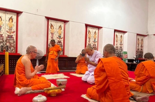 เปิดแชตลับ! อดีตพระธรรมวชิรธีรคุณ กับ เศรษฐินีปากน้ำโพ