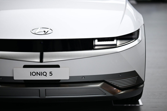 IONIQ 5 ไฟหน้า