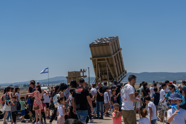 Iron Dome (โดมเหล็ก) 