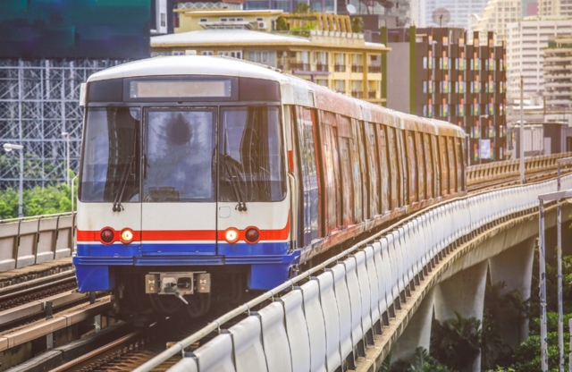 รถไฟฟ้าสายสีเขียว 