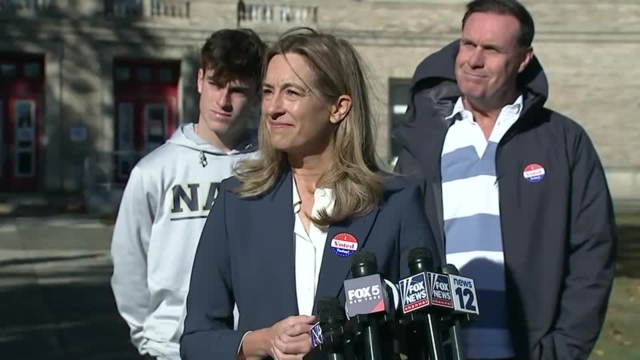 สมาชิกสภาผู้แทนราษฎรของรัฐนิวเจอร์ซีย์คนใหม่ก็คือ มิกี เชอร์ริลล์ จากพรรคเดโมแครต