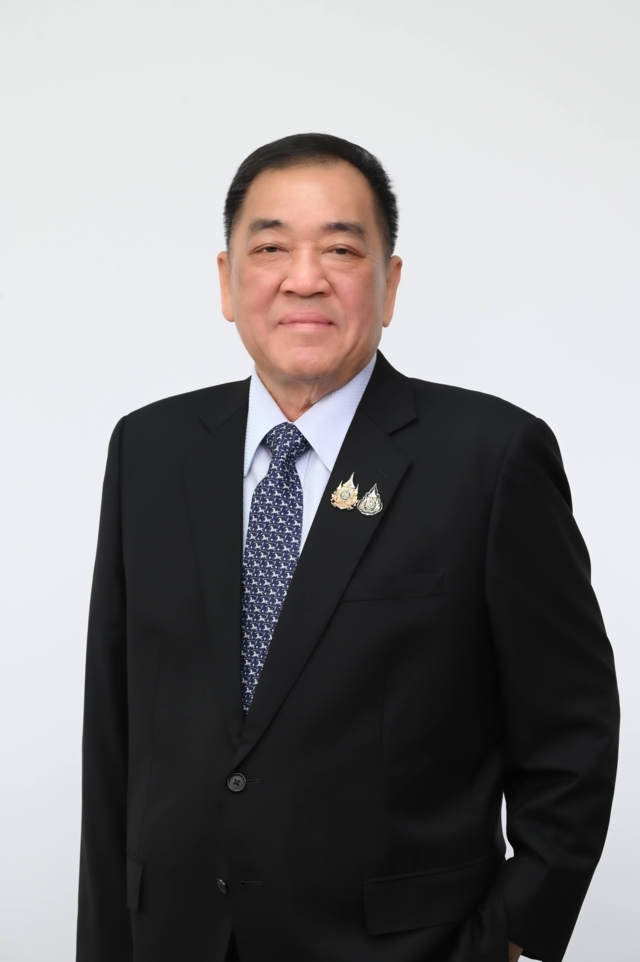 ดร.พจน์ อร่ามวัฒนานนท์ ประธานกรรมการหอการค้าไทย