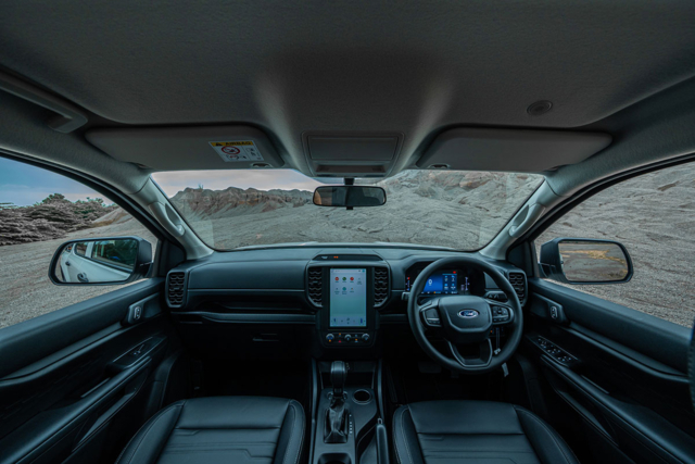 Ford Ranger XLS Extra Pack ภายใน