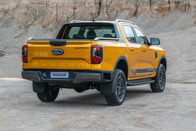 Ford Ranger Wildtrak Extra Pack 2.0L Turbo ด้านท้าย