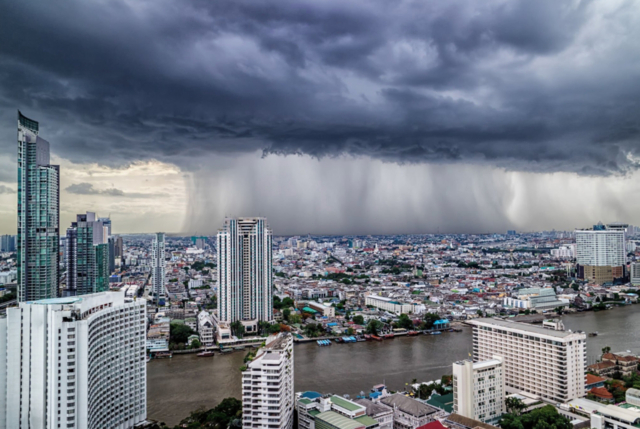 Rain Bomb หรือ Cloudburst