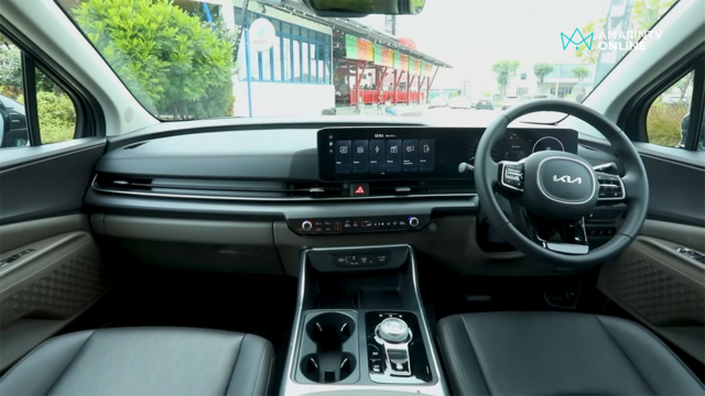 Kia Carnival HEV ภายใน