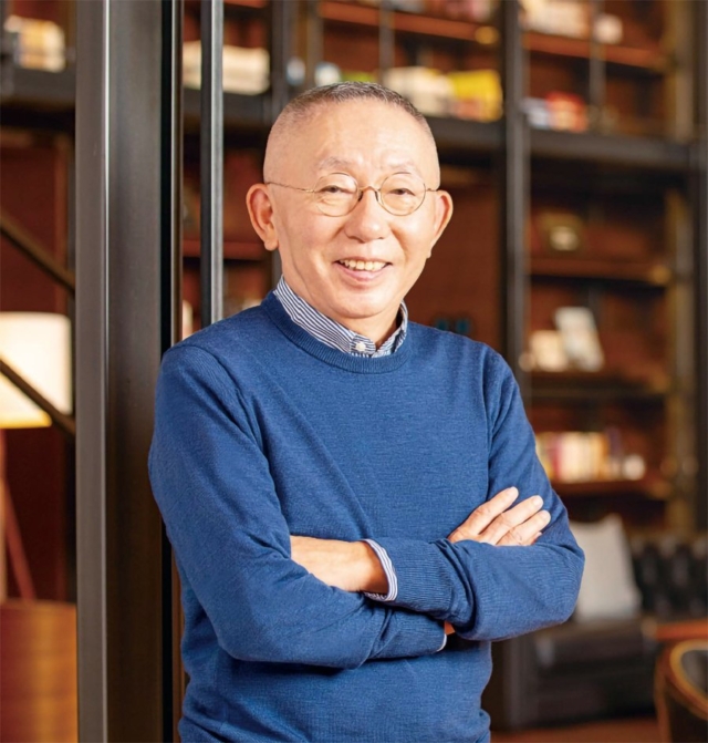 ทาดาชิ ยานาอิ ผู้ก่อตั้งยูนิโคล่ และประธานเจ้าหน้าที่บริหาร (CEO) ฟาสต์ รีเทลลิง