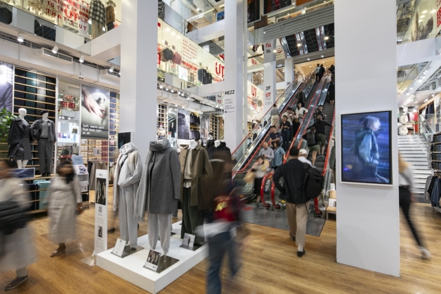 ร้านยูนิโคล่ สาขา Fifth Avenue มหานครนิวยอร์ก สหรัฐฯ