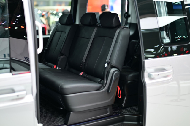 Hyundai STARIA ห้องโดยสาร
