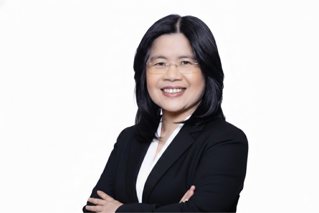 นางสาวอรนุช พงษ์ประยูร รองกรรมการผู้จัดการ กลุ่มงานปรับโครงสร้างหนี้ ธนาคารอาคารสงเคราะห์ (ธอส.)