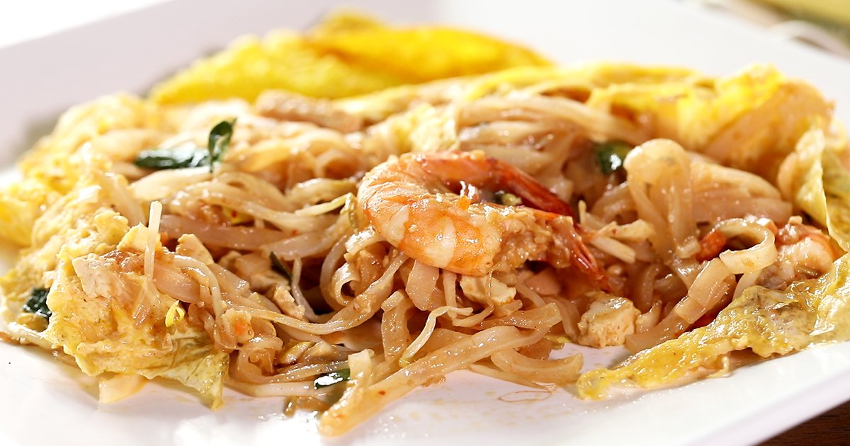 ร้านมนฑ์สรวงผัดไทยห่อไข่
