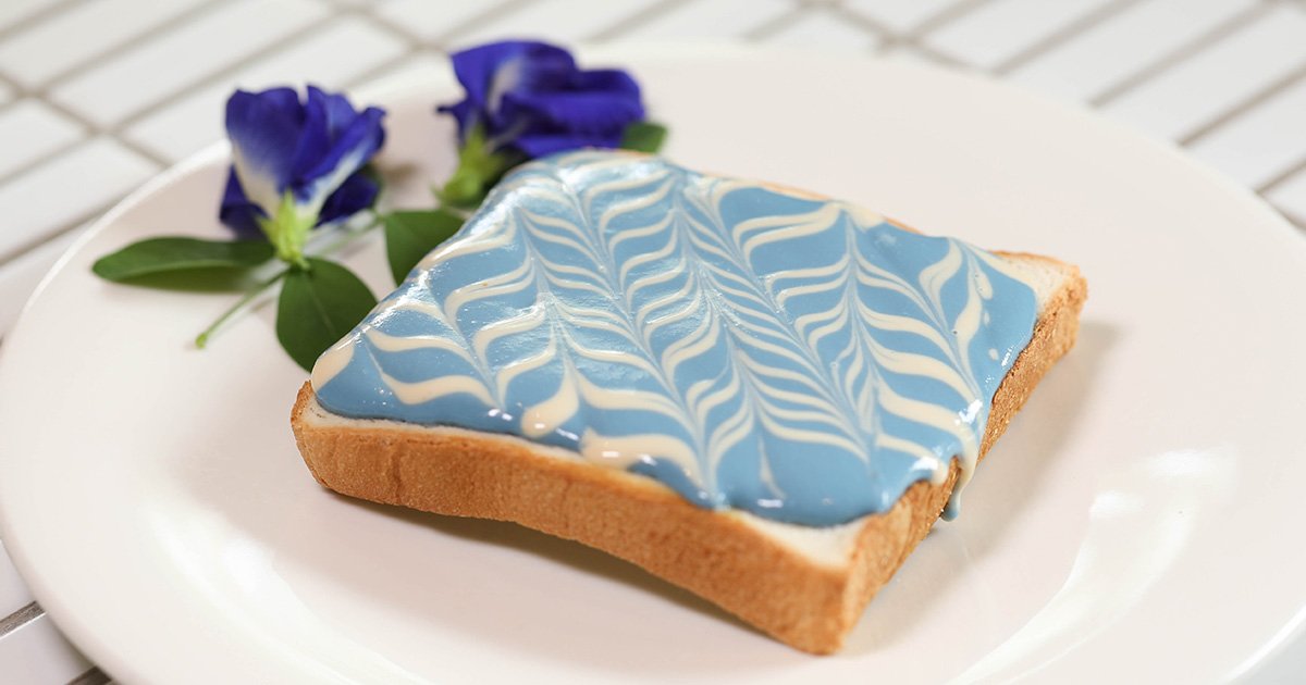 ร้าน Ing Craft Toast Cafe & Backyard