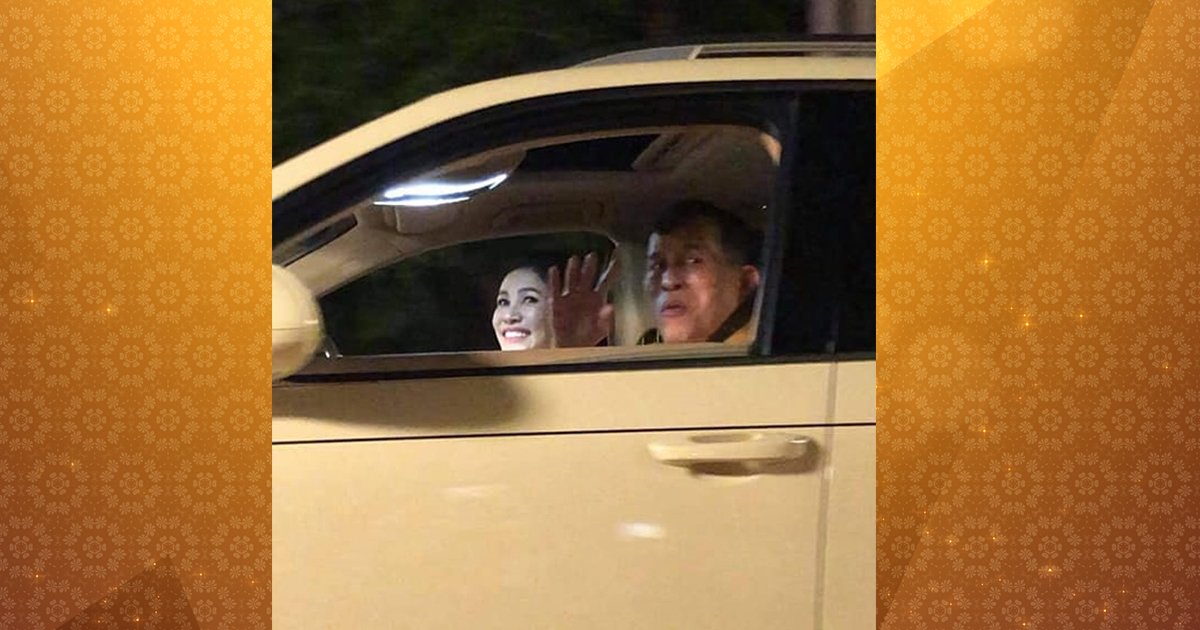 "เจ้าคุณพระสินีนาฏ" ขับรถยนต์พระที่นั่งถวายในหลวง ในการเสด็จฯ ส่วนพระองค์