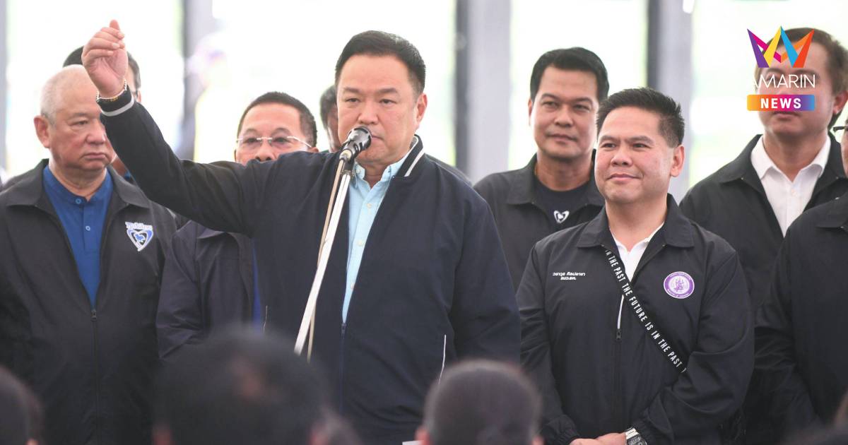"อนุทิน" ลุยสุพรรณบุรีรับฟังปัญหาชาวนา ชี้ได้เห็นของจริงทำให้ต่อยอดได้