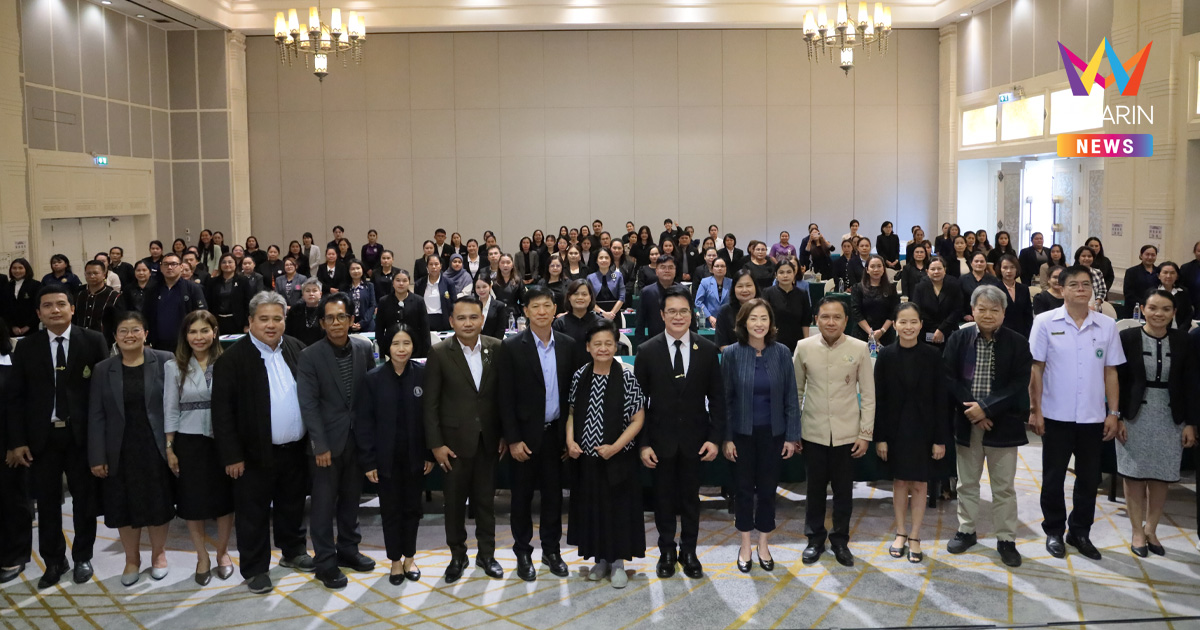สกศ. ลงพื้นที่โคราช เดินหน้าบิ๊กโปรเจกต์ “3 เร่ง 3 ลด 3 เพิ่ม” กู้วิกฤติเด็กปฐมวัยติดหน้าจอ พัฒนาสมองช่วงเวลาทอง 0-6 ปี