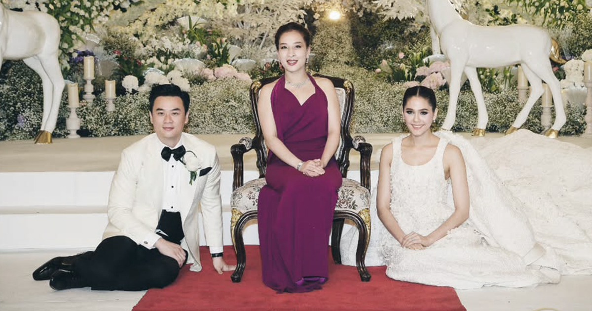 "ชมพู่ อารยา" ย้อนภาพเข้าเฝ้าฯ น้อมอาลัย "เจ้าฟ้าพัชรกิติยาภา"