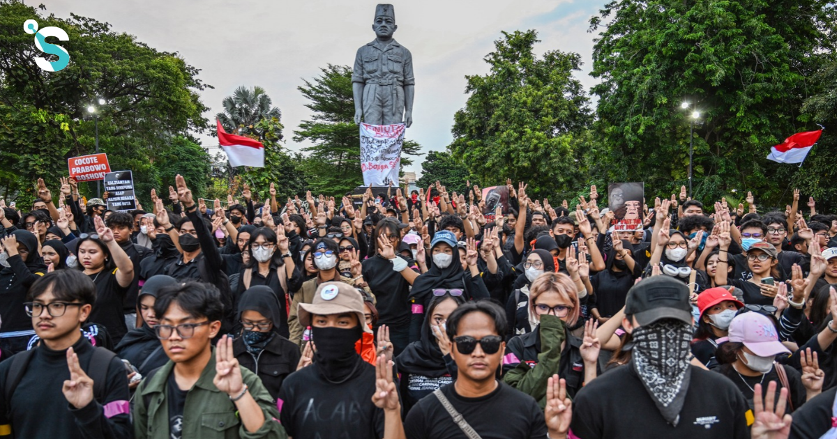 คนเอเชียก็ประท้วง ‘อินโดนีเซีย’ชูสามนิ้วประท้วงไฟป่า-ค่าครองชีพ-ทุจริต